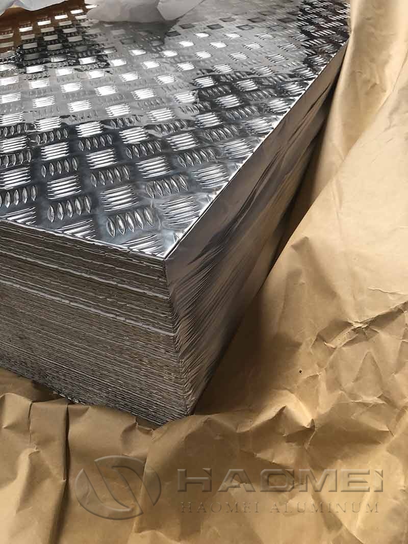 Raised tread plate inspection